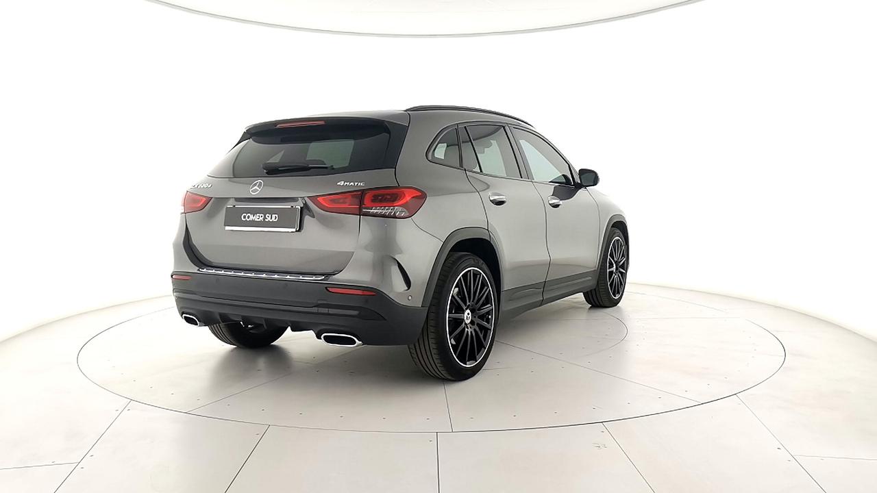 Mercedes-Benz GLA-H247 2020 - GLA 220 d Premium 4matic auto
