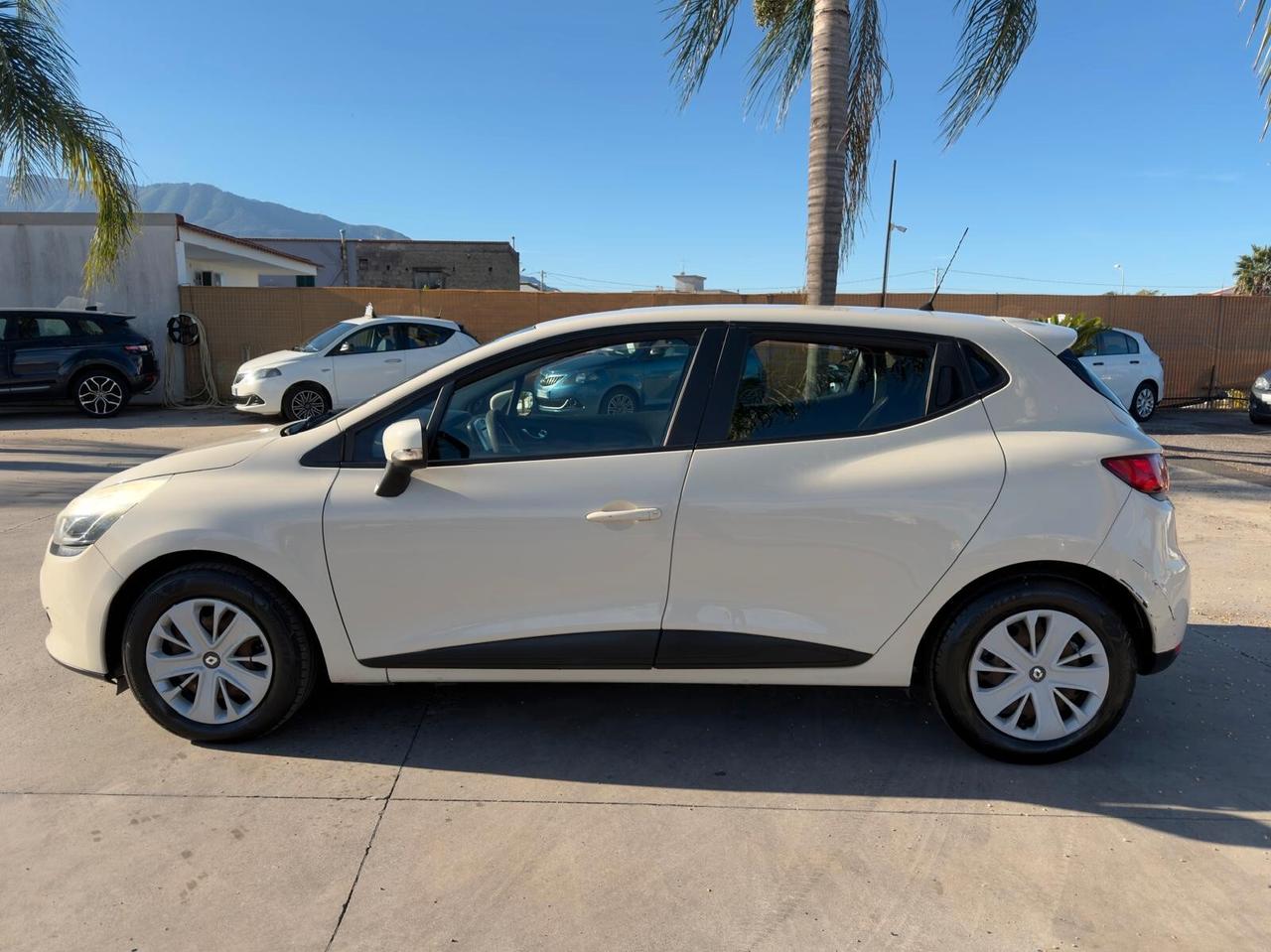 Renault Clio 1.5 dCi 75cv S&S 2016 NAVIGATORE