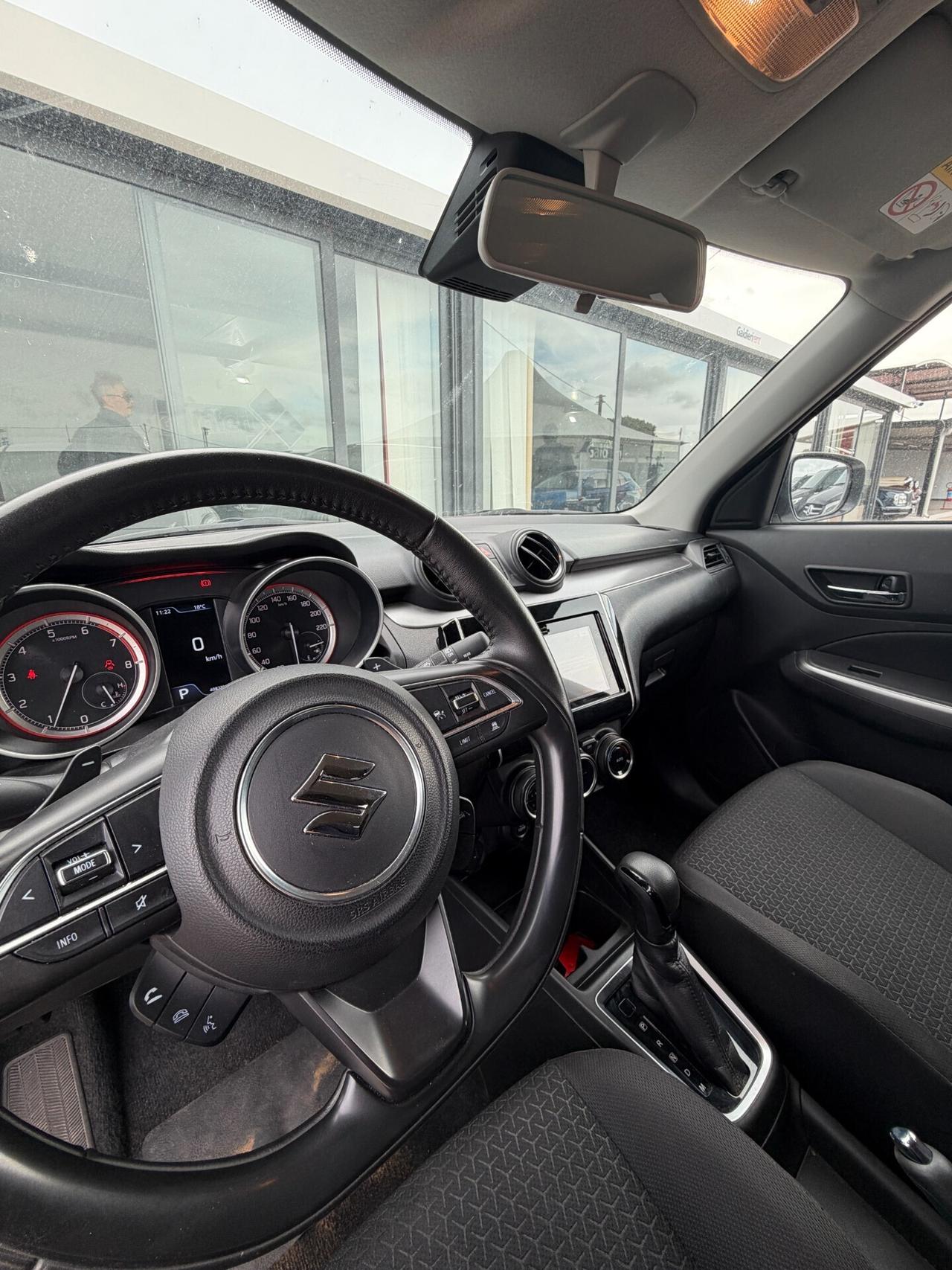 Suzuki Swift 1.2 Hybrid CVT Top