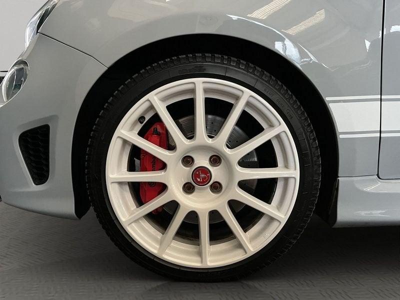 Abarth 595 595 1.4 Turbo t-jet esseesse 180cv