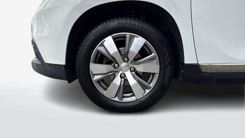 Peugeot 2008 1.2 PureTech 12v 82cv Allure E6