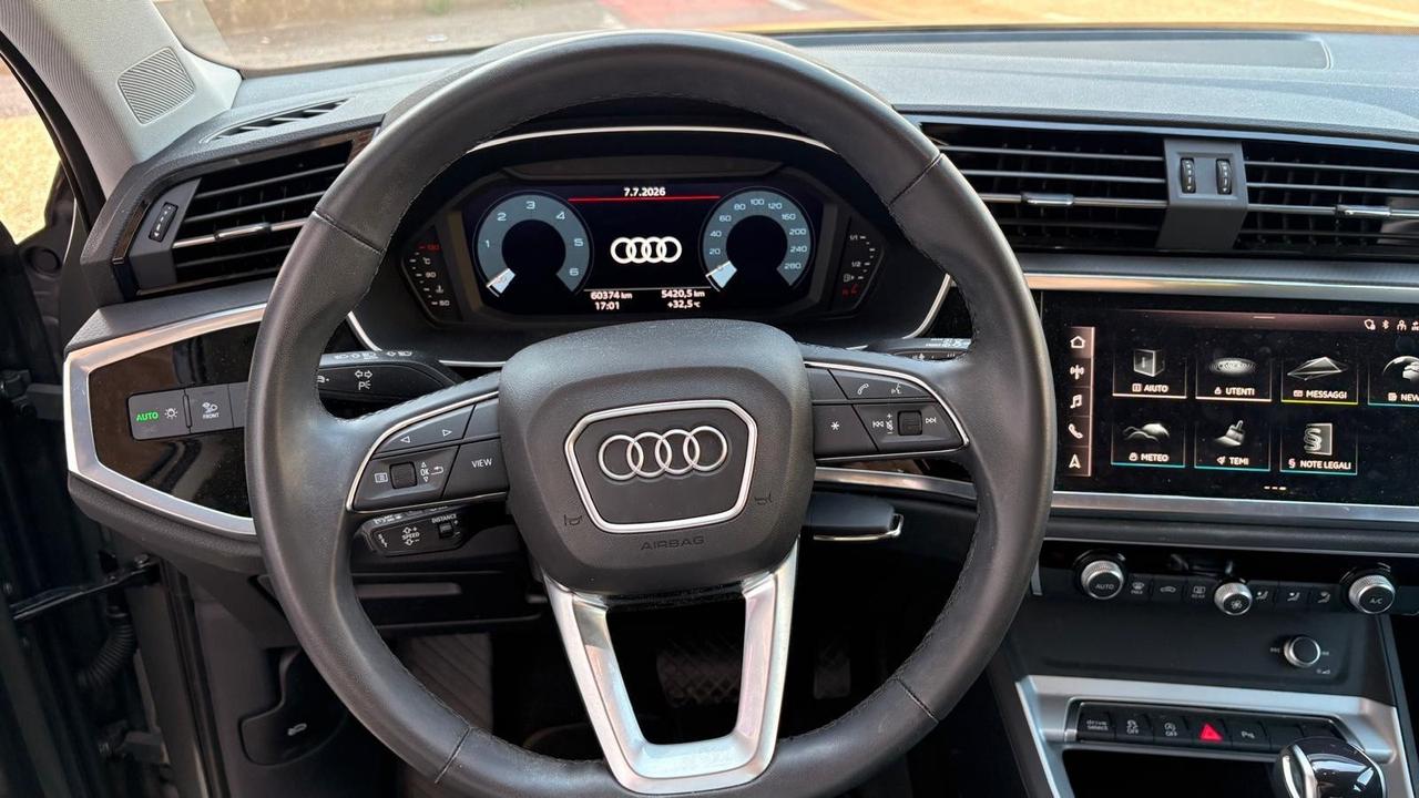 Audi Q3 SPB 35 TDI quattro S tronic Business Plus