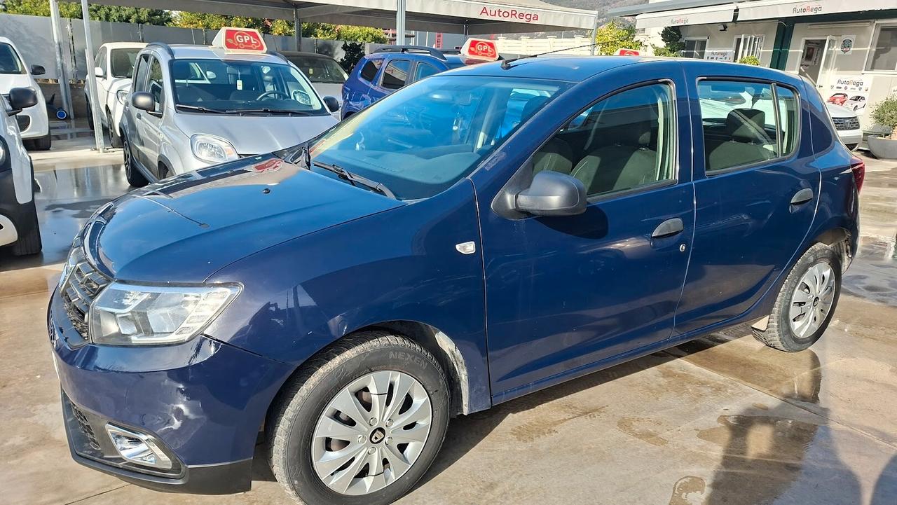 Dacia Sandero Turbo GPL di serie 90CV 2017
