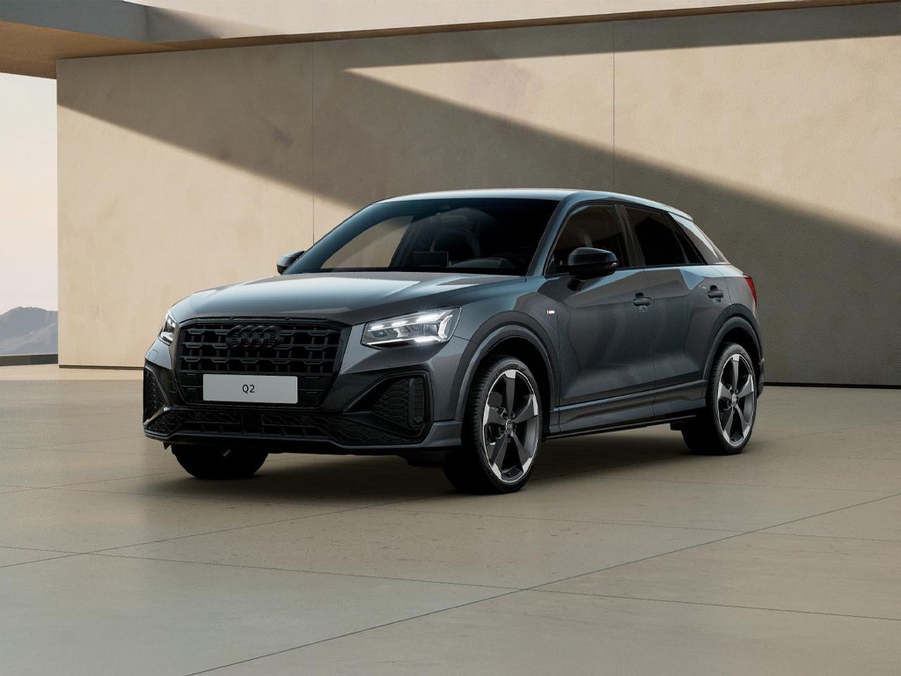 Audi Q2 35 1.5 tfsi identity black s-tronic