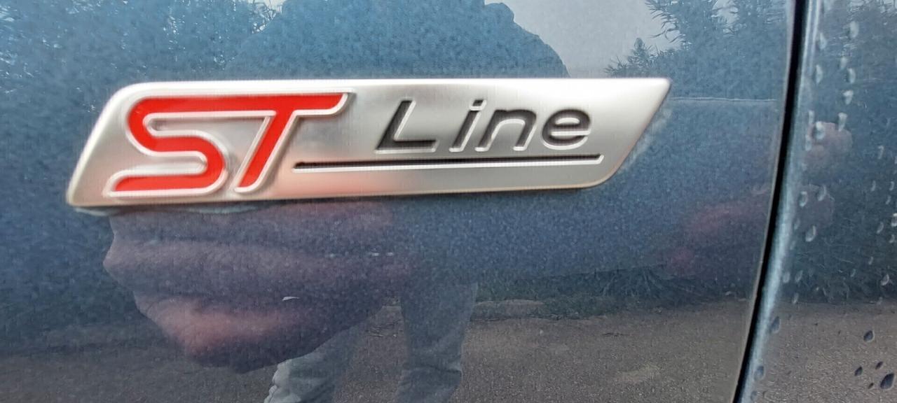 FOCUS 1,0 IBRIDA/BENZINA 130 CV-ST LINE NAVI TELEFONO LEGA SENSORI RETROCAMERA FULL FULL