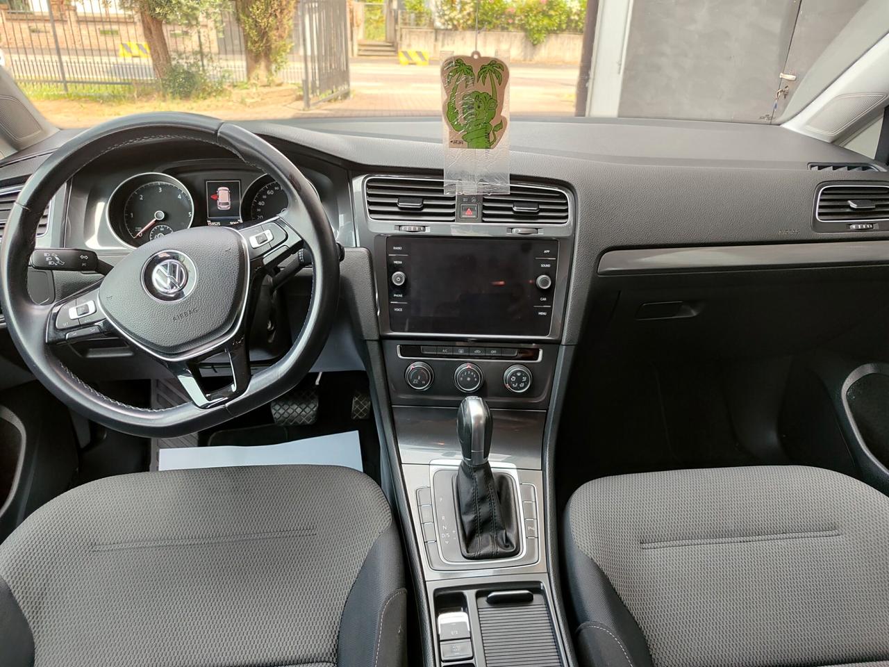Volkswagen Golf Variant 1.6 TDI 115 CV DSG Business BlueMotion Tech.
