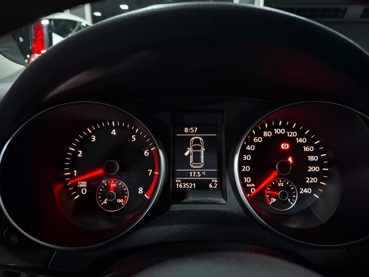 Volkswagen Golf 1.2 benzina Neopatentato