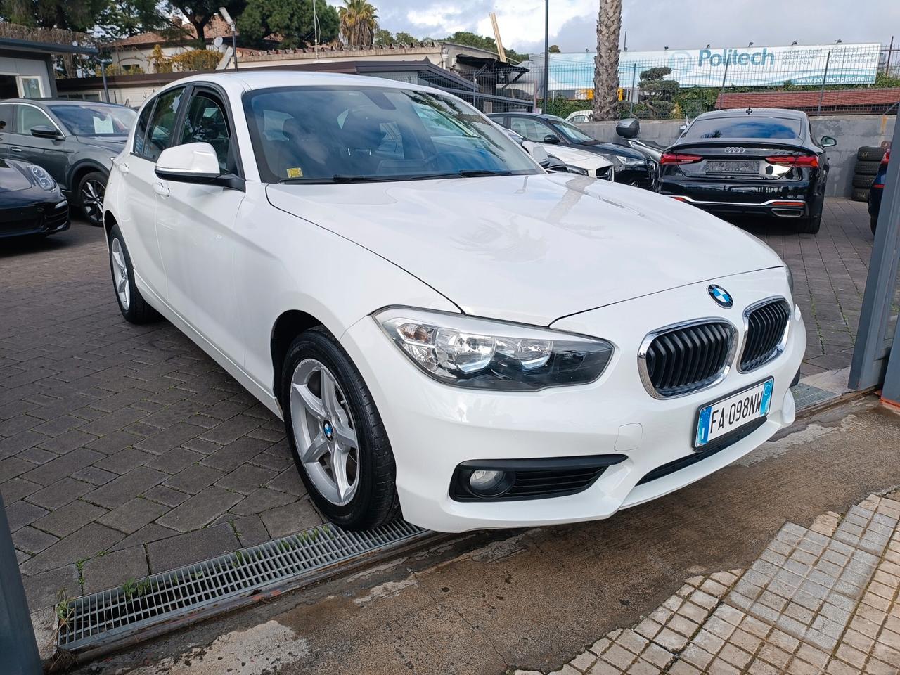 Bmw 116d 5p. Urban