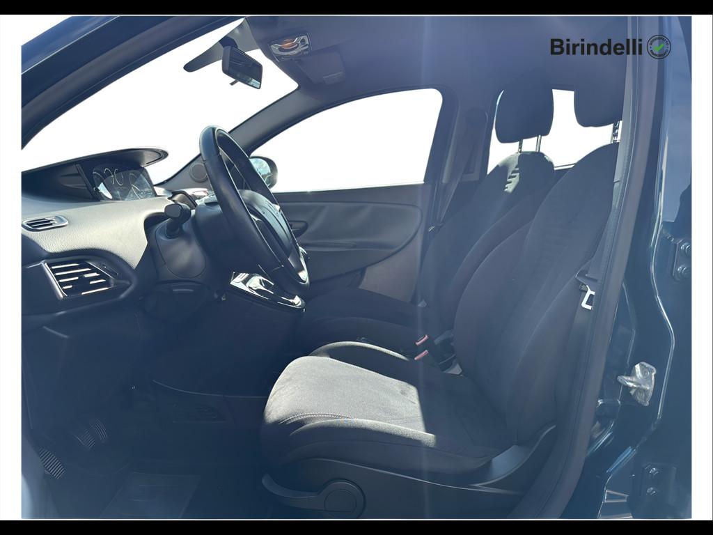 LANCIA Ypsilon 3ª serie - Ypsilon 1.2 69 CV 5 porte 30th Anniversary