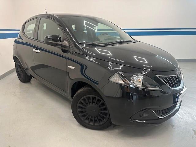 Lancia Ypsilon 1.2 Silver 69cv * GPL * NEOPATENTATI * IVA ESP *