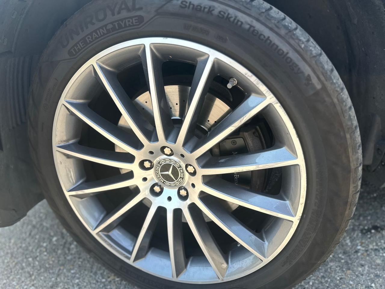 Mercedes-Benz GLE 300 Premium GLE 300 D #5900