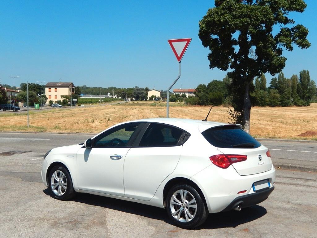ALFA GIULIETTA 1.6 JTDm-2 - DISTRIBUZIONE NUOVA!
