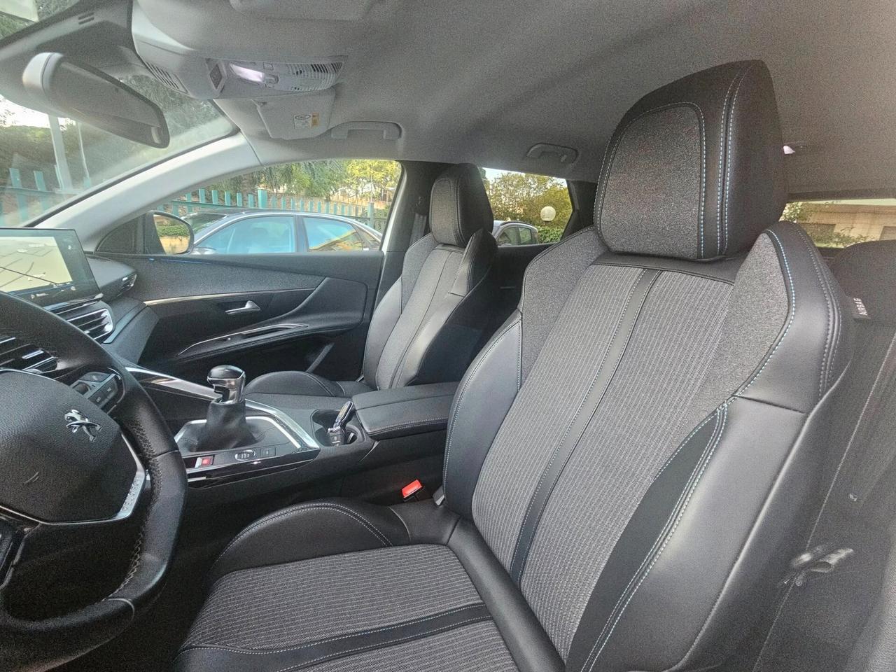 Peugeot 3008 BlueHDi 130 S&S Allure Pack