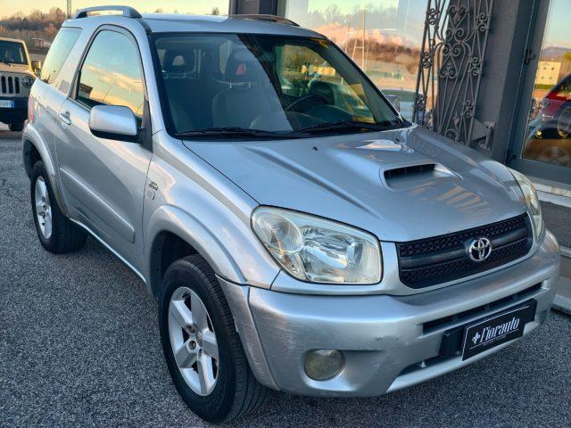 TOYOTA RAV 4 RAV4 2.0 Tdi D-4D cat 3 porte Sol