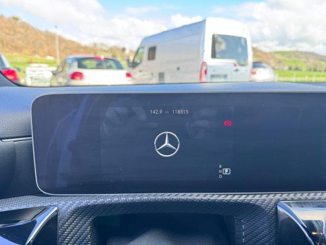 MERCEDES-BENZ A 180 d Automatica PREMIUM SPORT, TELECAMERA OK NEOPATEN