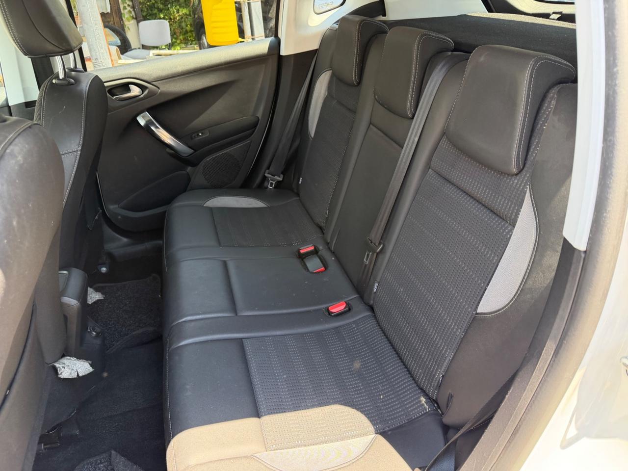 Peugeot 2008 BlueHDi Allure. KM CERTIF