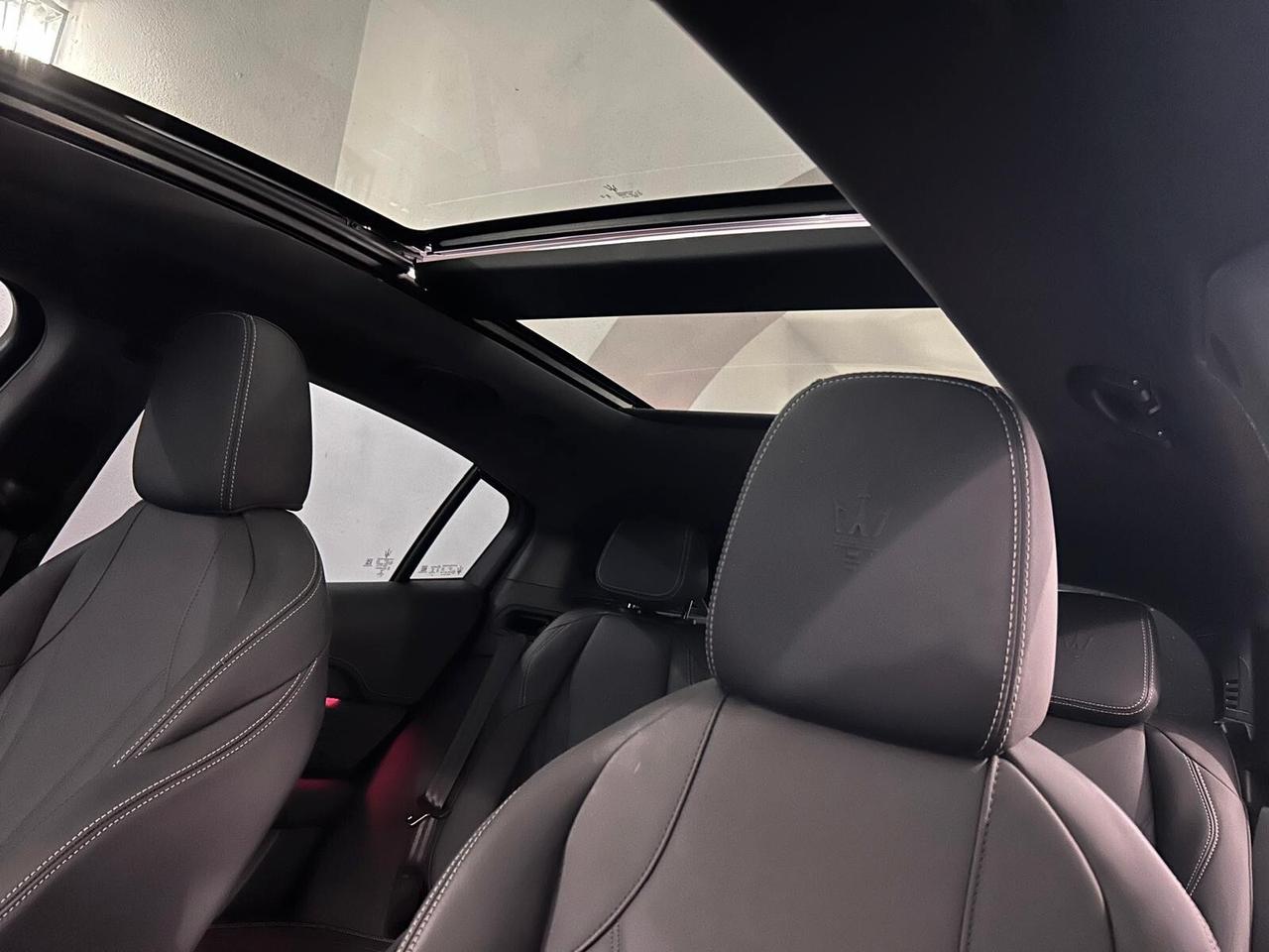 Maserati Grecale MODENA 330CV IVA ESPOSTA