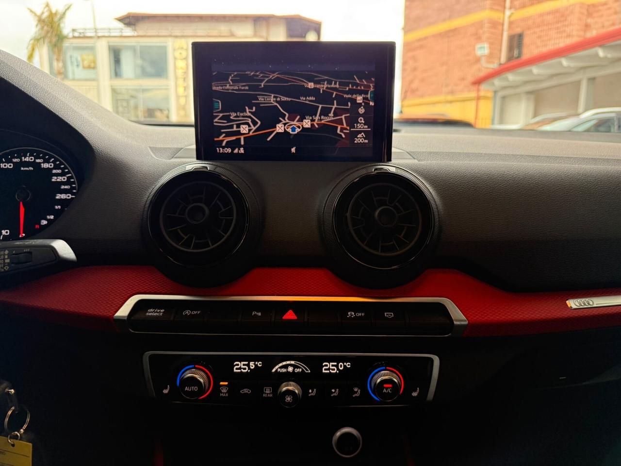 AUDI Q2 1.6 DIESEL 154.980 KM 2017