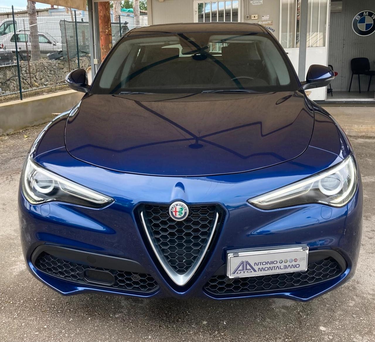 Alfa Romeo Stelvio 2.2 Turbodiesel 160 CV AT8 RWD Business