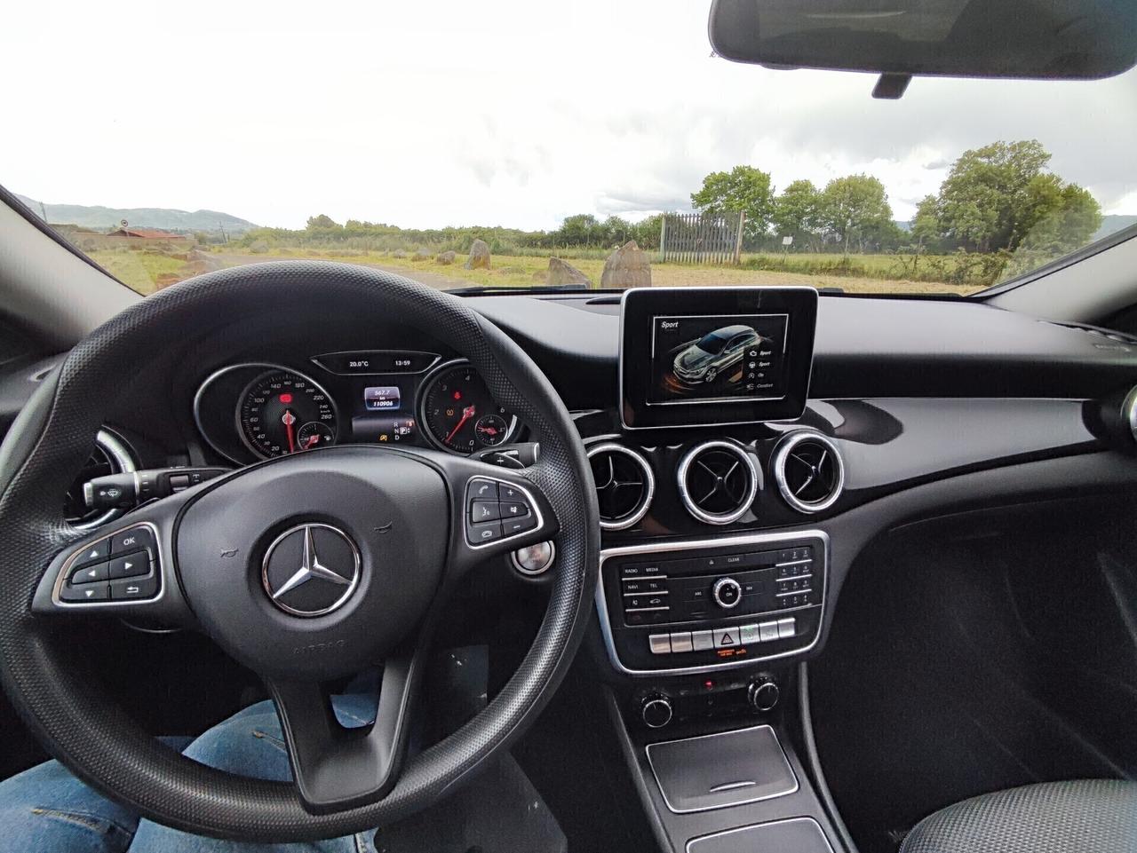 Mercedes-benz CLA 180 CLA 180 d S.W. Automatic Business