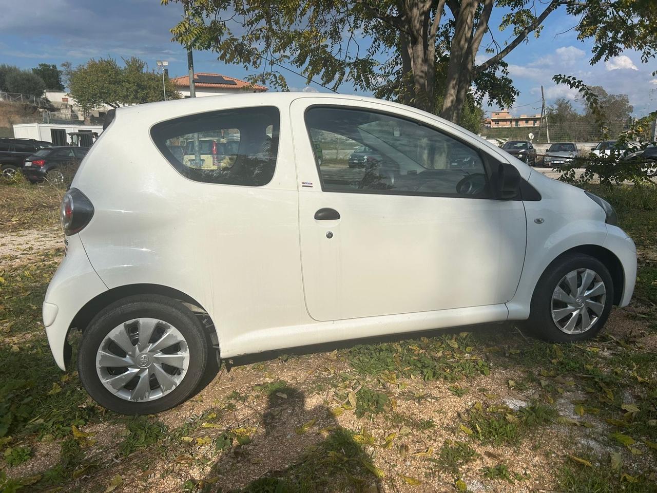 Toyota Aygo 1.0 12V VVT-i 3 porte Orange Connect