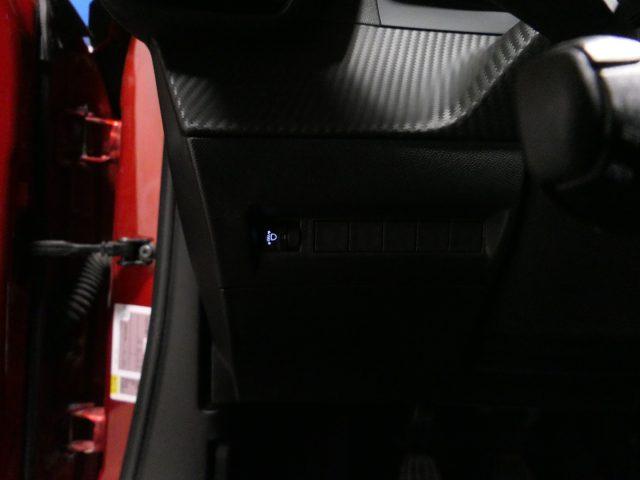 PEUGEOT 2008 PureTech 100 S&S Allure