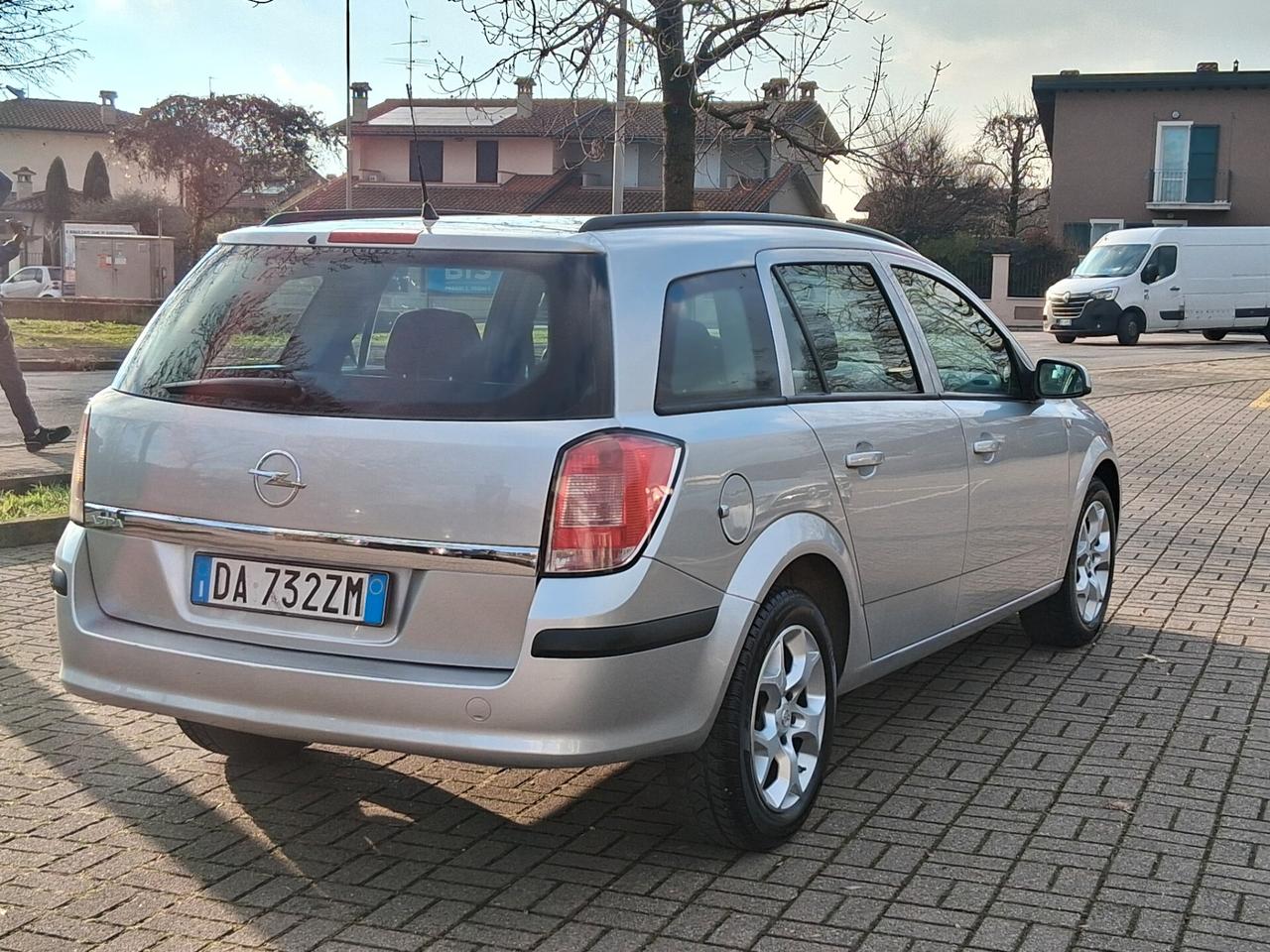 Opel Astra 1.9 CDTI 120CV Station Wagon Cosmo