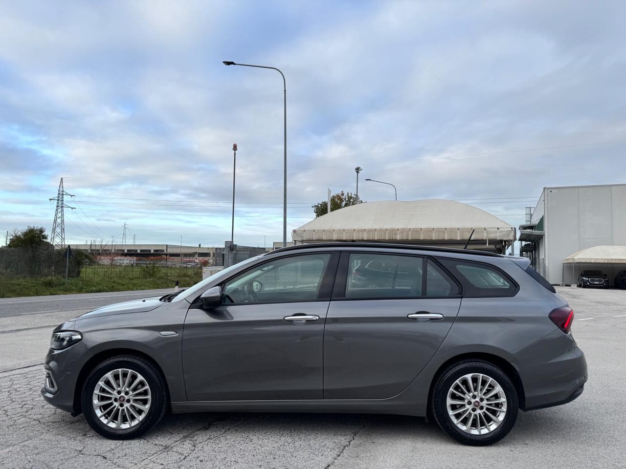 FIAT TIPO 1.6 Mjt 130Cv S.W. - Led Navi