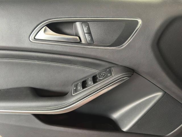 MERCEDES-BENZ A 180 Sport