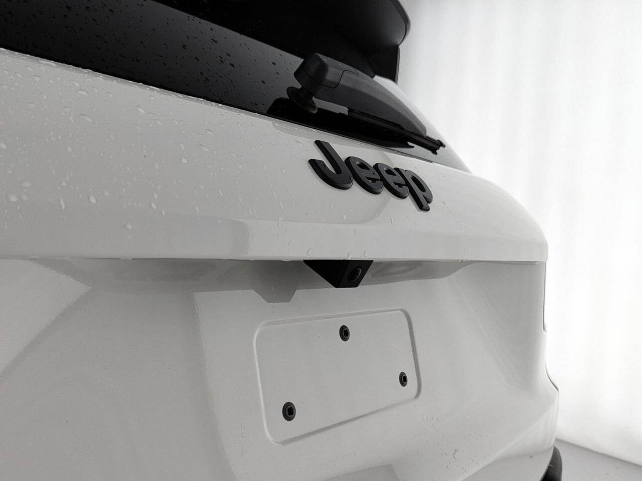 Jeep Avenger 1.2 Turbo 145 CV MHEV 4xe Overland