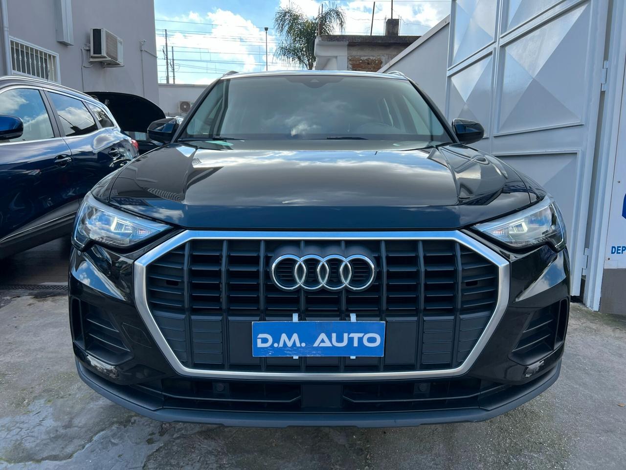 Audi Q3 35 TDI Business