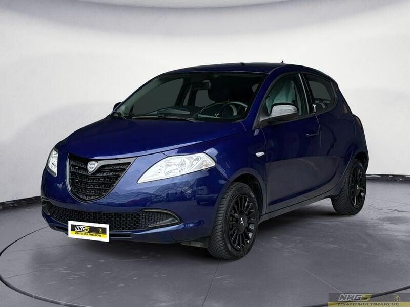 Lancia Ypsilon Ypsilon 1.2 69 CV 5 porte Silver