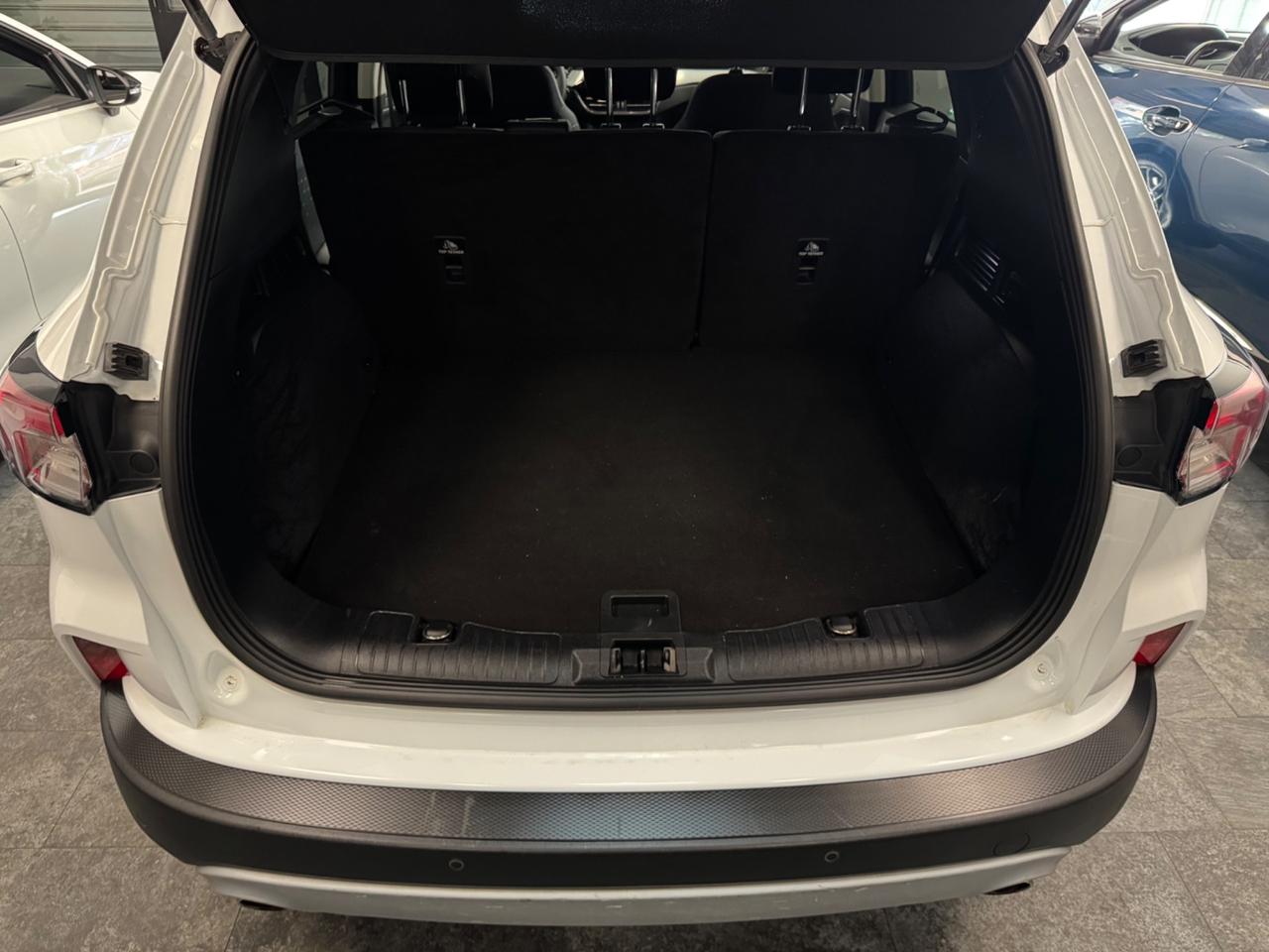 Ford Kuga 1.5 TDCi 120 CV 2WD Titanium