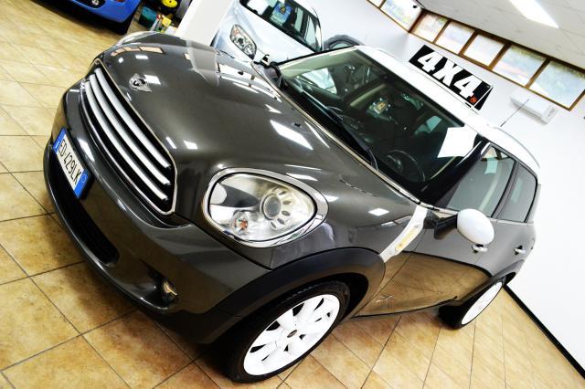 MINI Cooper D Countryman ALL4 1.6d 111CV 4x4 2010