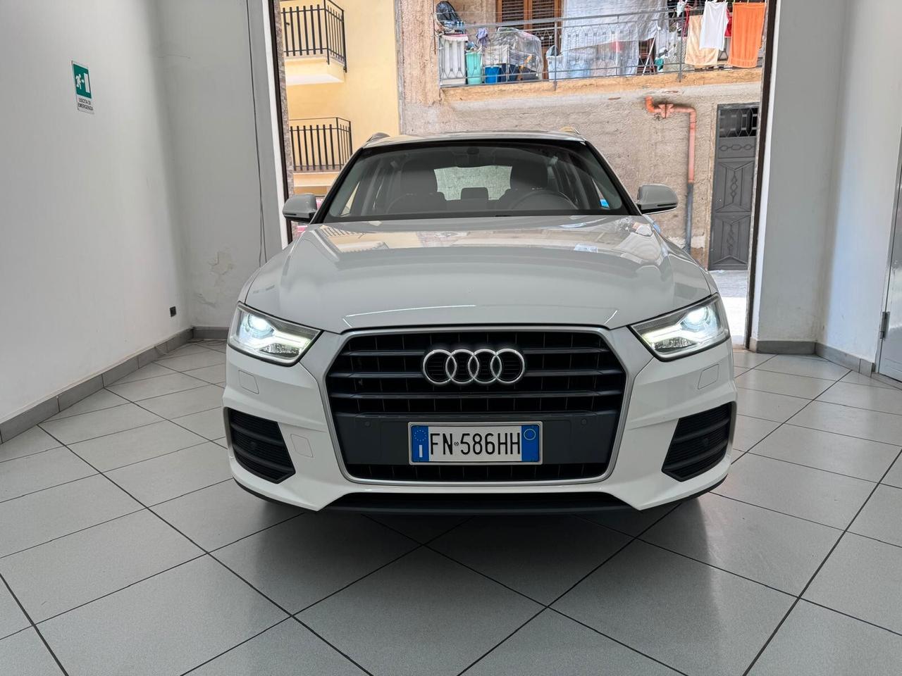 Audi Q3 2.0 TDI 120/CV Business 2018
