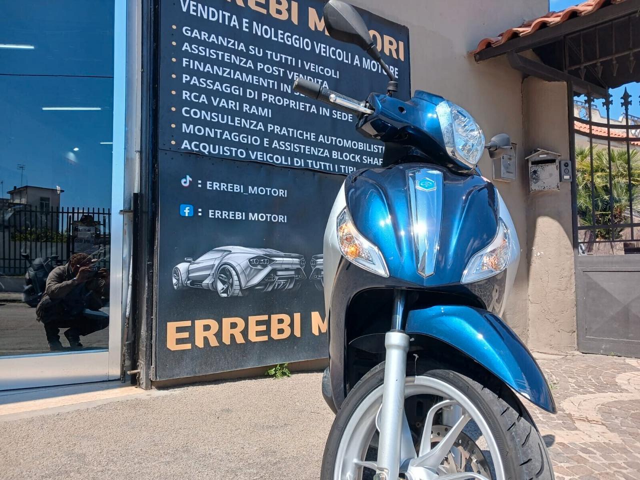 Piaggio Medley 125