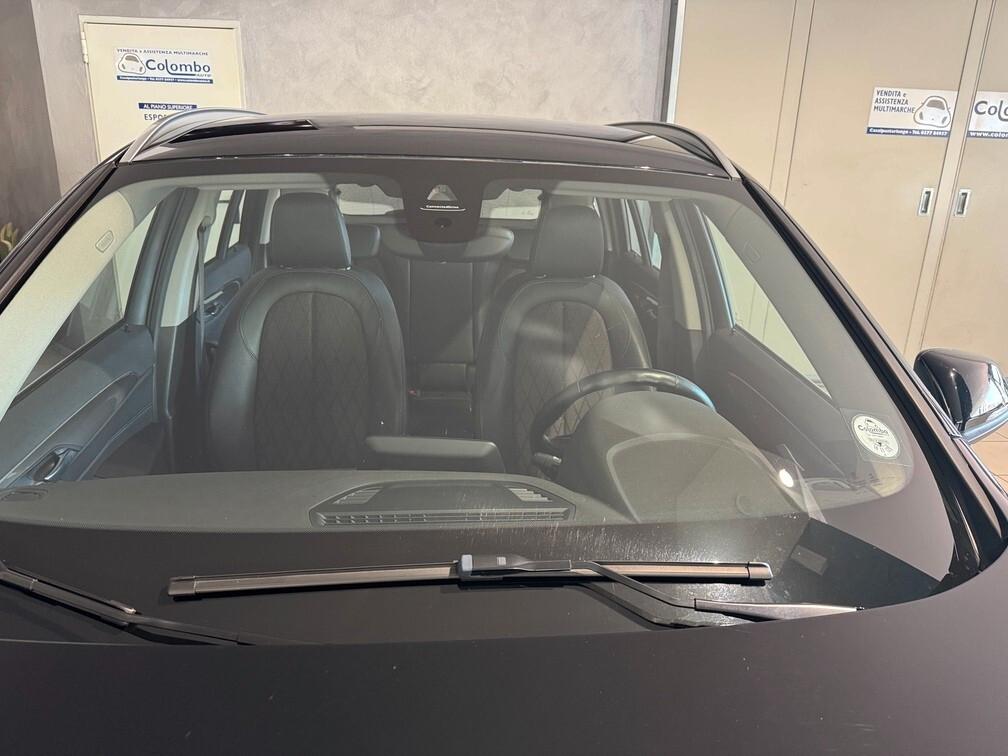 BMW X1 sdrive18d xLine auto Led Navi 18"