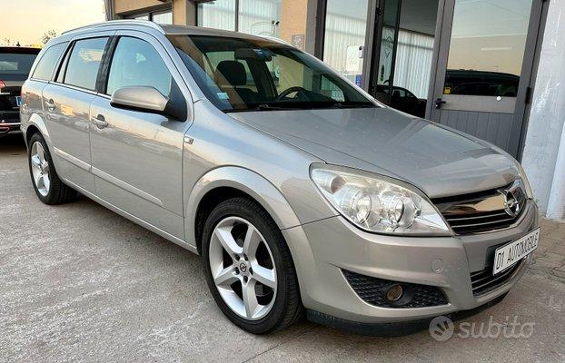 Opel Astra 1.7 Cdti 125 cv Cosmo SW