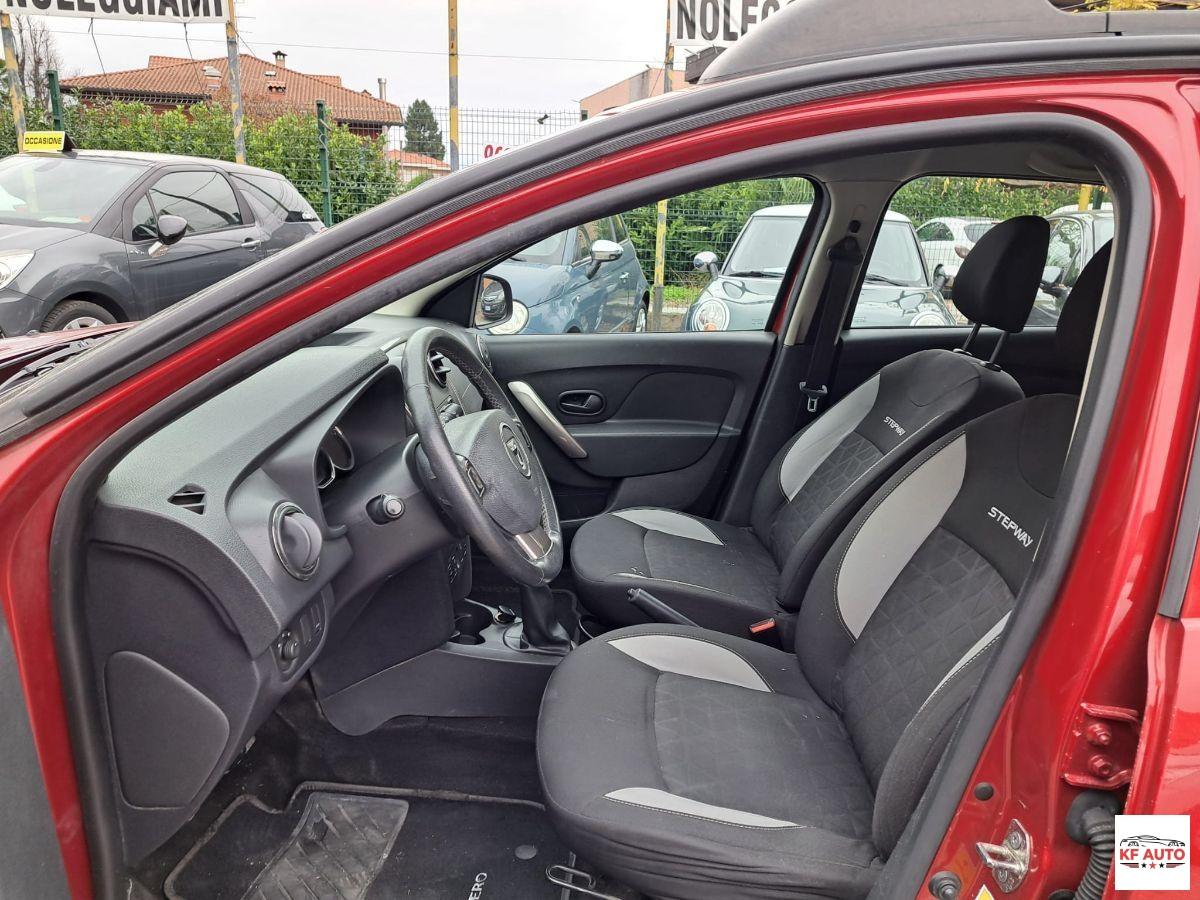 DACIA - Sandero - Stepway 900 TCe 90CV Prestige