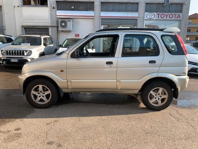 Daihatsu Terios 1.3 4WD SX NEOPATENTATI