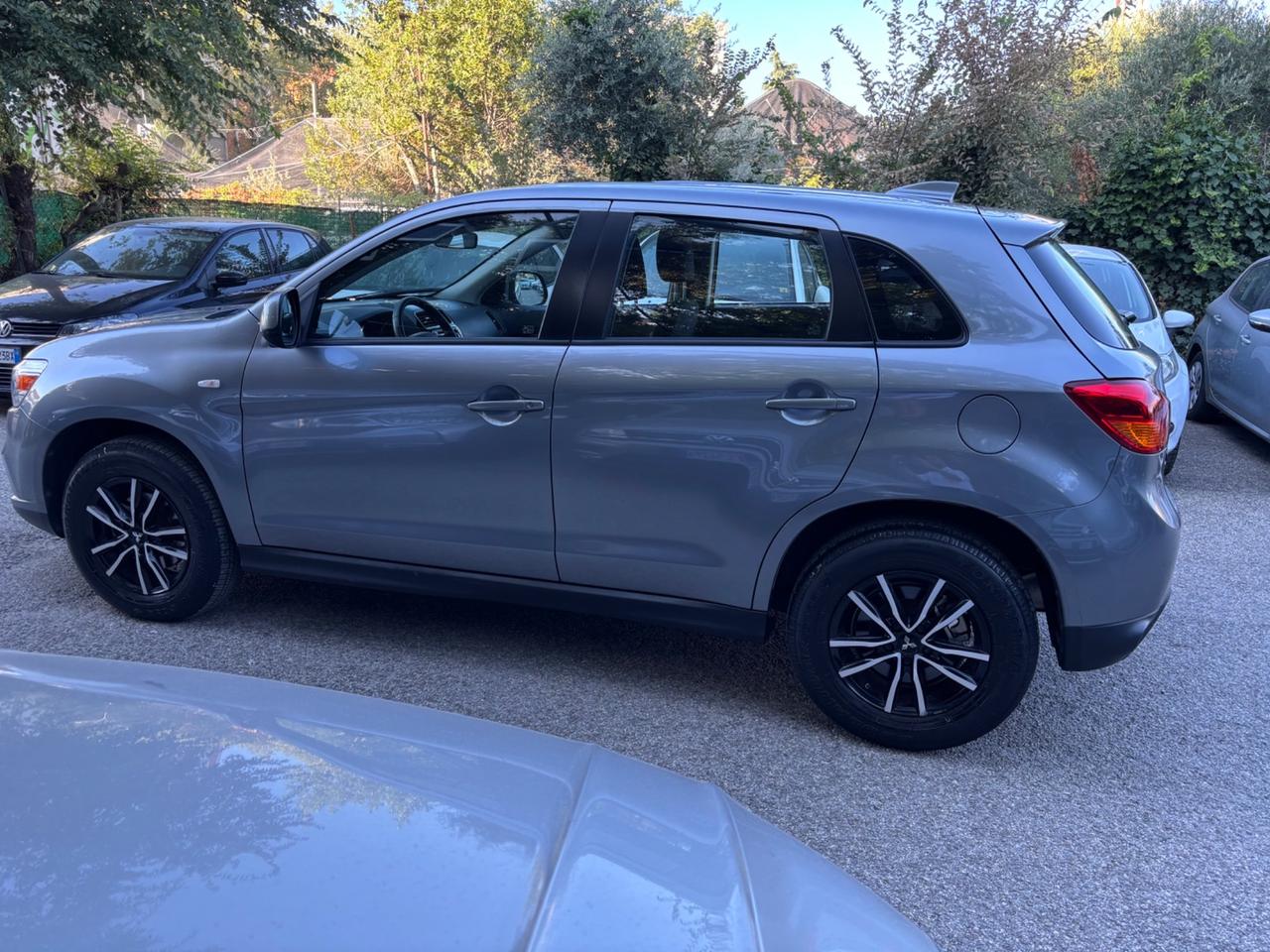 Mitsubishi ASX 1.6 DI-D 114 CV ok NEOPATENTATI
