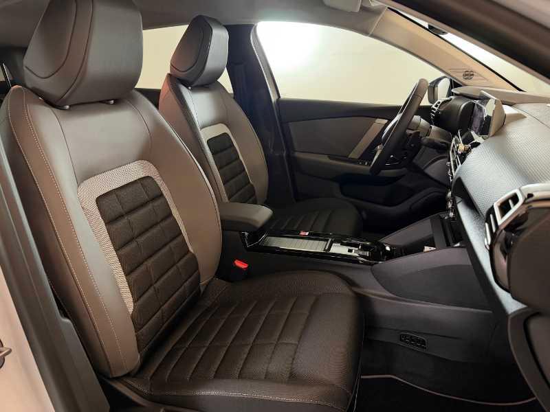 CITROEN C4 Hybrid 145 cv Automatico - COLLECTION