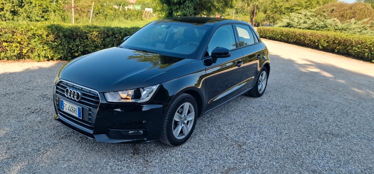 Audi A1 SPB 1.0 TFSI ultra Design