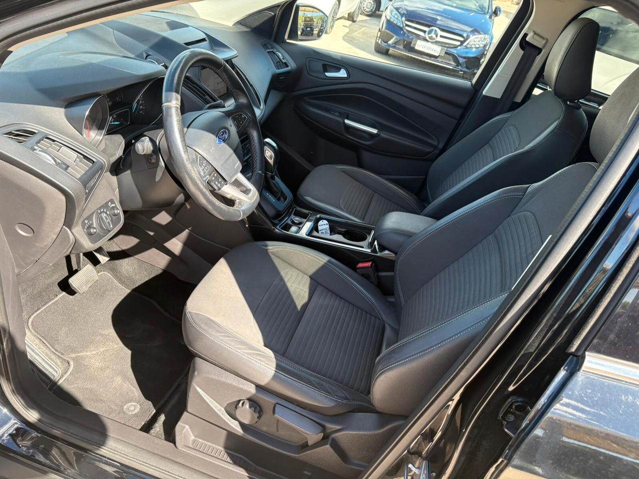 Ford Kuga 1.5 TDCI 120 CV 2wd Powershift Edition