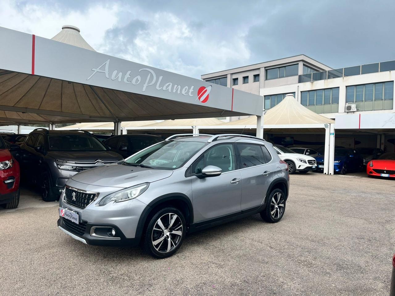 Peugeot 2008 BlueHDi 100 S&S Allure