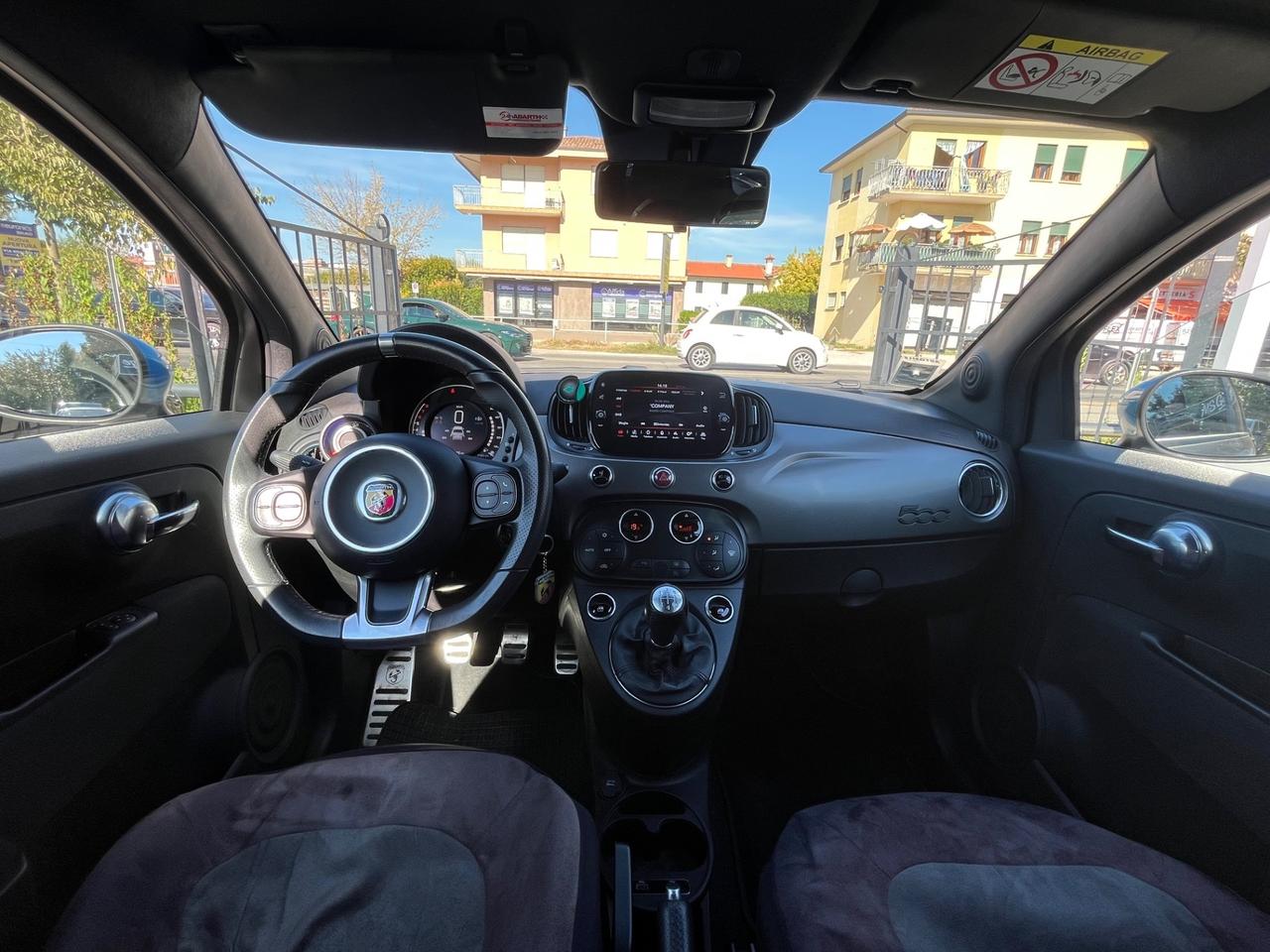 Abarth 595 F595 1.4 Turbo T-Jet 165 CV