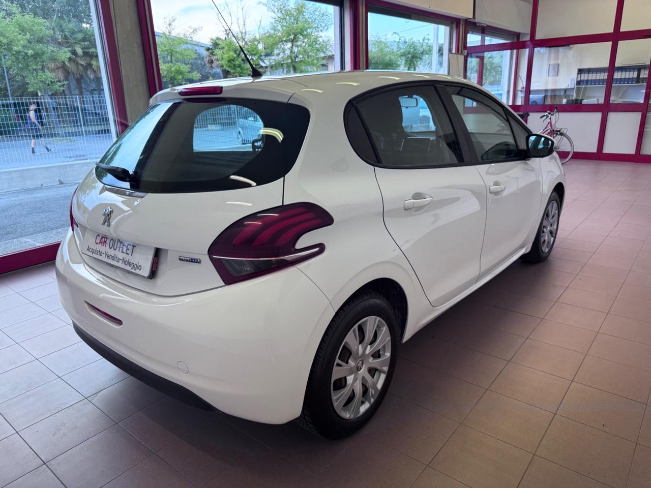 Peugeot 208 BlueHDi 75 5 porte Van Active