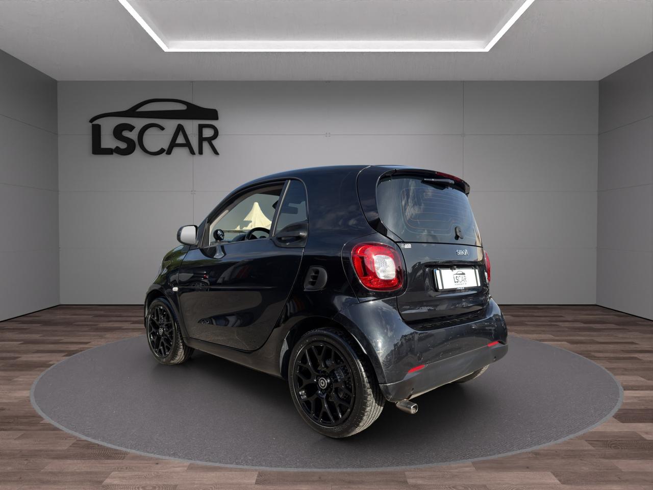 Smart fortwo coupe Fortwo 0.9 t Passion 90cv - Navigatore - Retrocamera - Cerchi 16" - Tetto Panoramico