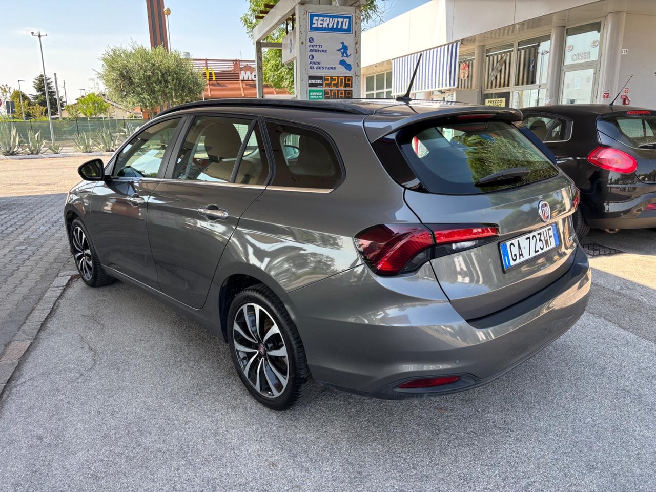 Fiat Tipo 1.6 Mjt S&S DCT 5 porte Mirror