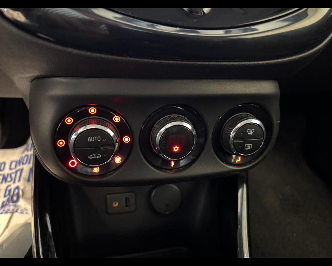 OPEL Adam - Adam 1.2 Glam 70cv E6